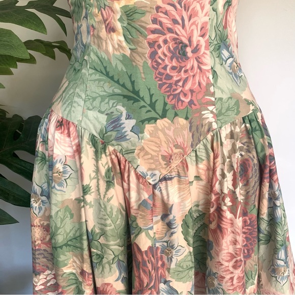 v i n t a g e : Floral Victorian Cottagecore Pastel Puff Sleeve Basque Dress - Picture 15 of 16